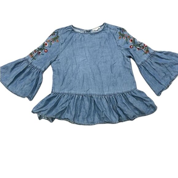 beachlunchlounge Tops - BeachLunchLounge Embroidered Peplum Chambray Blouse  Flare Bell Sleeve Small